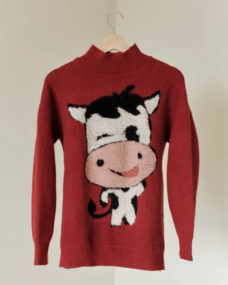 Cow Sweater (5)