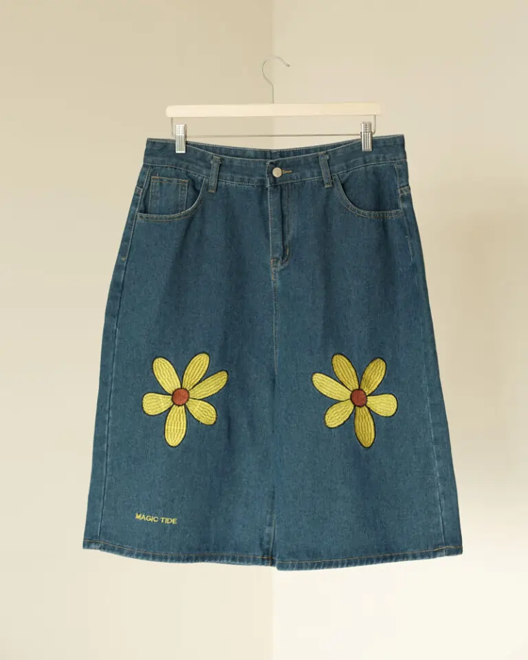 Embroidered Floral Bermuda Pants (4)